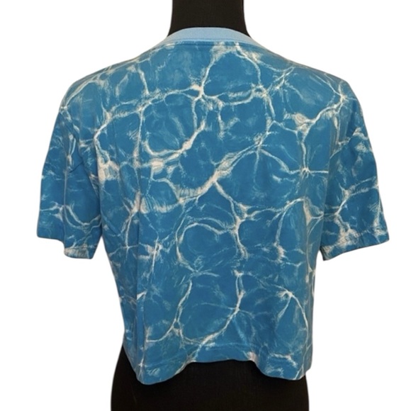 Nike Blue Tie-Dye T-Shirt - Picture 2 of 3